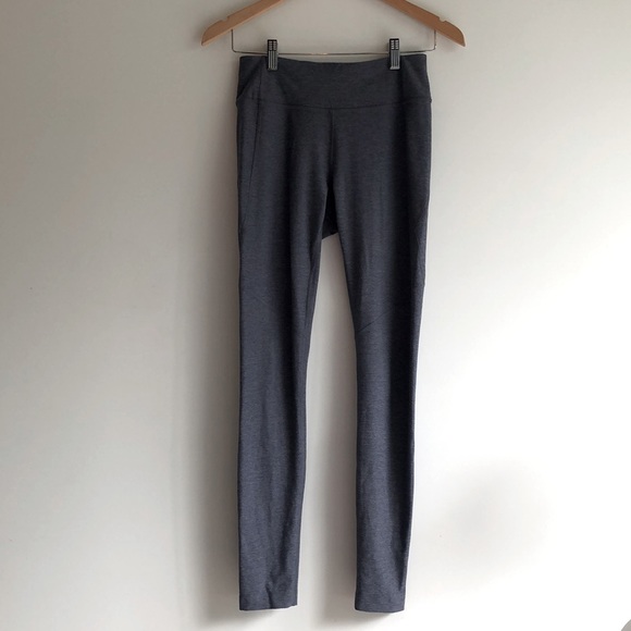 Outdoor Voices 7/8 warmup leggings, size S, navy - Picture 3 of 5